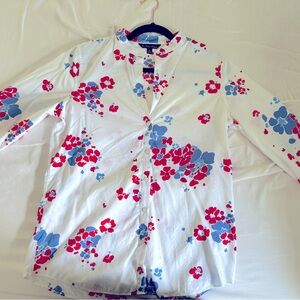 Beautiful floral cotton button down in modern collarless styling.